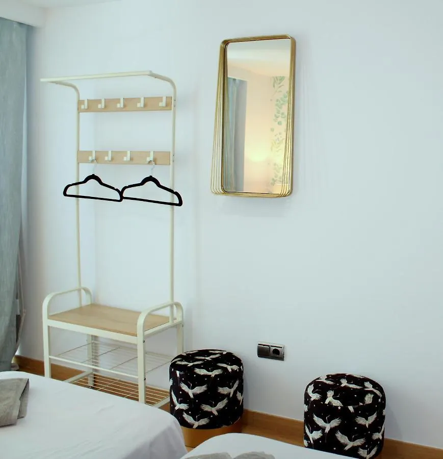 Apartments Ole - Albareda 24 Seville 0*,